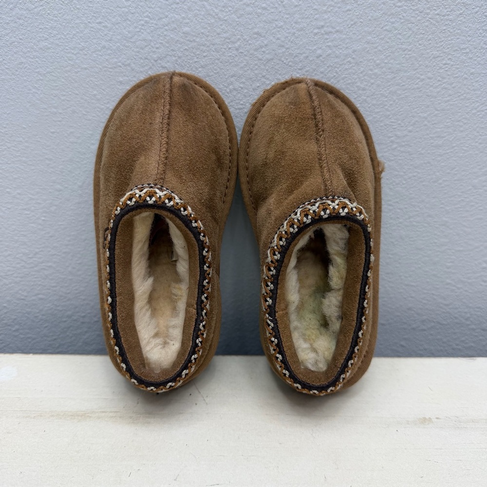 Ugg Brown Suede Kids Tasman Slippers Size 9 - Picture 8 of 9